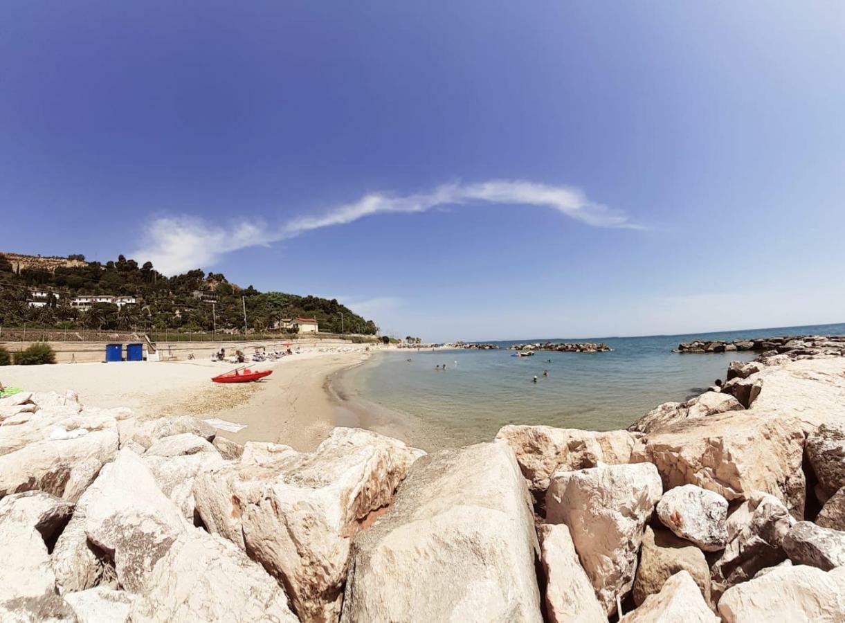 Vista D'Amare Ξενοδοχείο Pedaso Εξωτερικό φωτογραφία